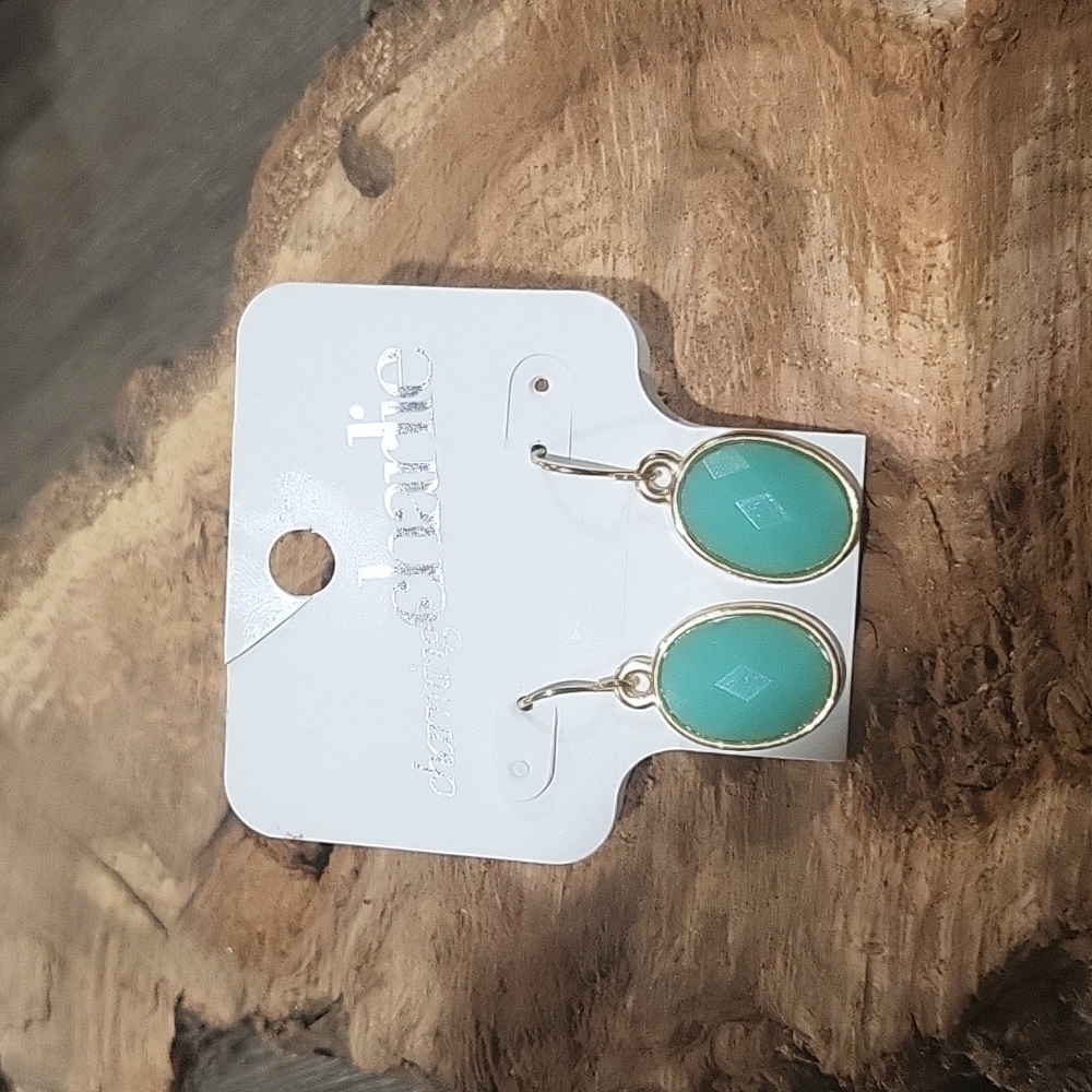 NWT Charming Charlie Gold and Corl Earrings
